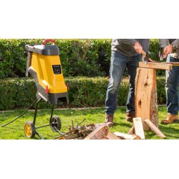 Elektryczny Rozdrabniacz do Gałęzi Nożowy Rębak 45l 45mm 3600W